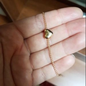 🆕 Gold Toned Heart Shaped Necklace!!!
